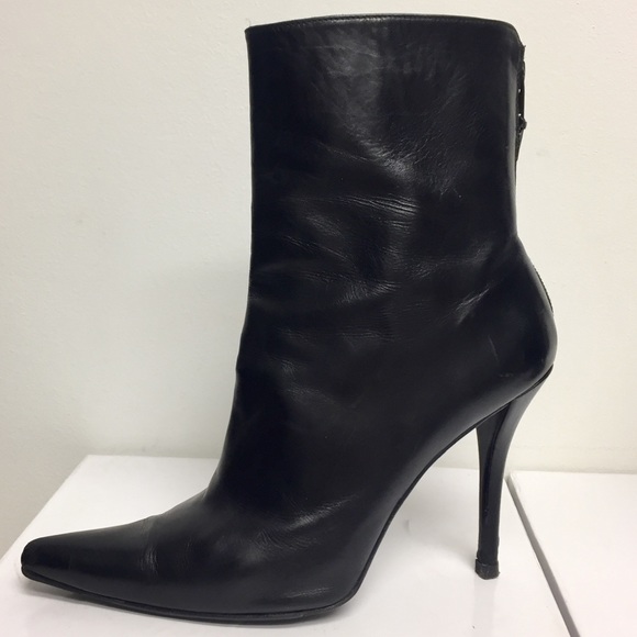 Stuart Weitzman Shoes - Stuart Weitzman High Heel Pointy Boots Black 7